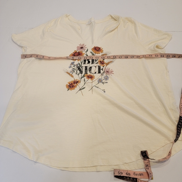 Be Nice Fall Floral Graphic Tee Size 2X NWOT! - Picture 6 of 11